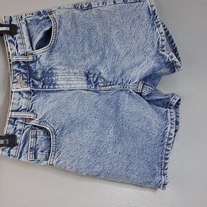 ZARA Size 4 Light Acid Wash Denim Shorts